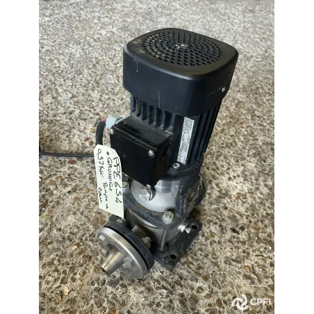 POMPE CRN1-4A-FGJ-G-E--HQQE GRUNDFOS POMPE À EAU 0,37 - KW