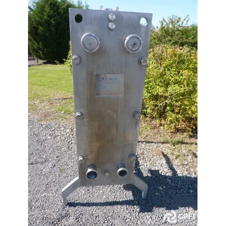 ECHANGEUR A PLAQUES APV-SPX FF118 SR37S