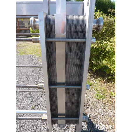 ECHANGEUR A PLAQUES APV-SPX FF118 SR37S