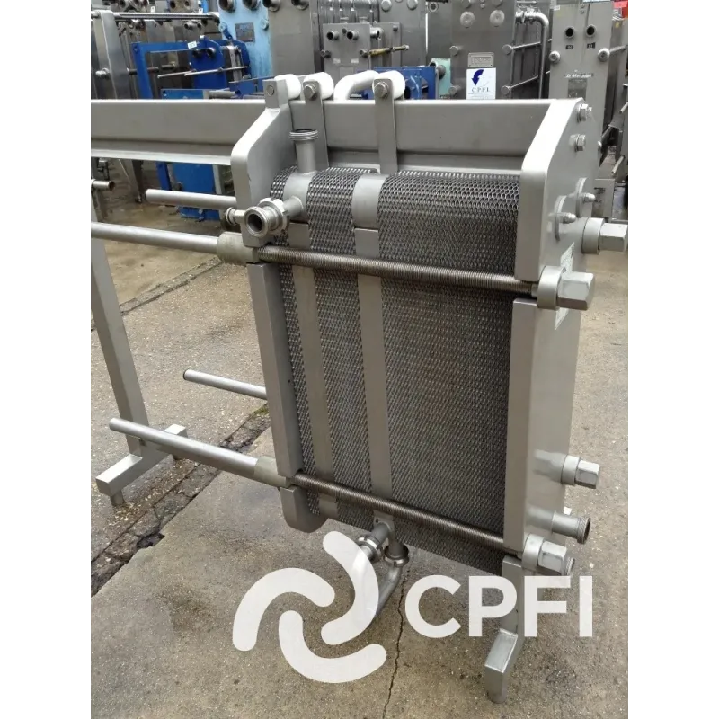 ECHANGEUR PLAQUES APV SR37S
