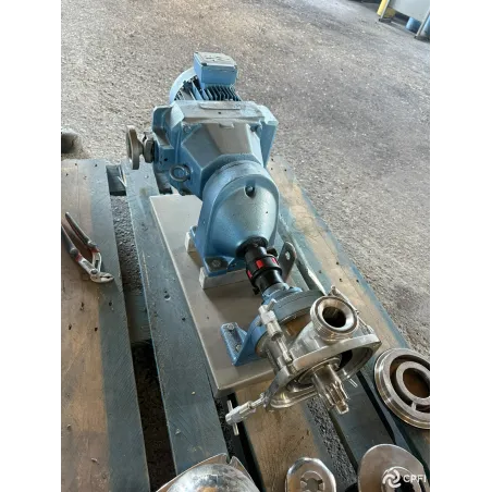 POMPE VIS EXCENTRE MOUVEX/BLACKMER TYPE ? 1,5 KW