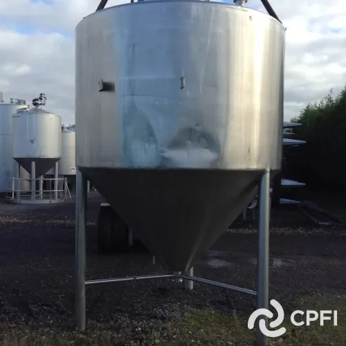 Cuve SANS MARQUE 5800L